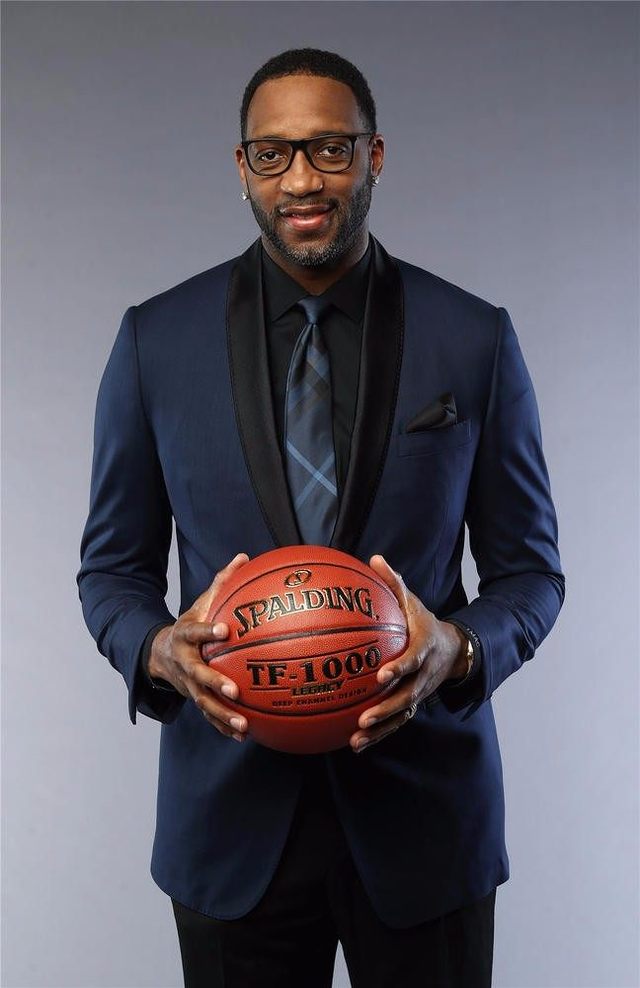 每体：巴萨发现约100名会员涉及欧冠对法兰克福门票转售问题（每体：巴萨发现近百名会员涉嫌欧冠对法兰克福门票转售）