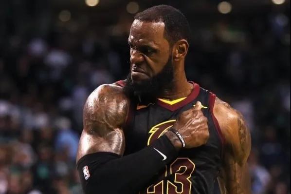 梅州vs英博：5外援PK3外援，刘祝润、杨铭锐首发，刘云出战（梅州对阵英博：外援5比3，刘祝润、杨铭锐首发，刘云出场）